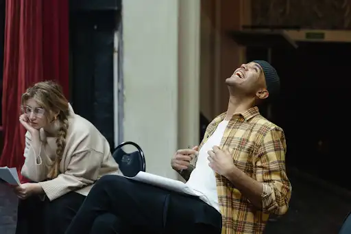 How to choose the right acting school for you